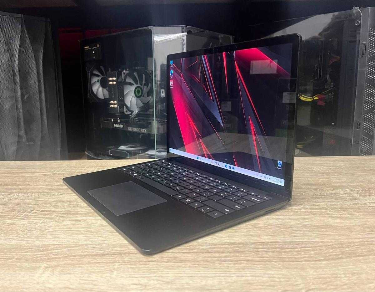 Ультрабук Microsoft Surface i7-1185G7/16Gb/256SSD/Intel IRIS ГАРАНТІЯ