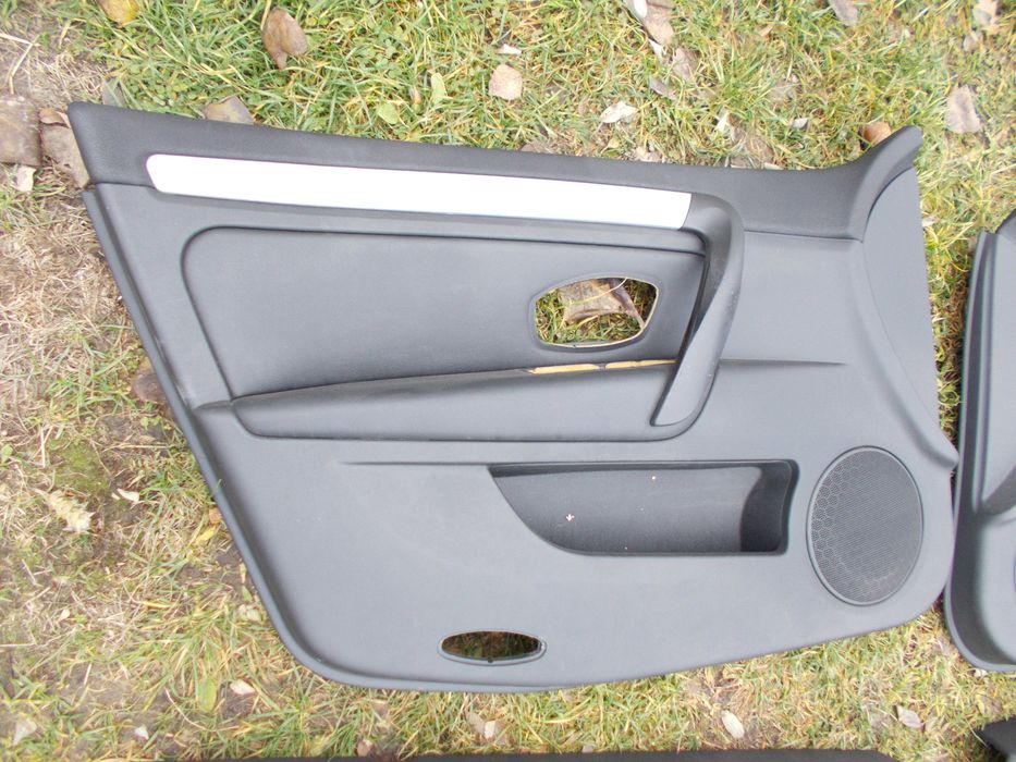 renault LAGUNA 3 1.5d 07r tapicerka boczek drzwi lewy prawy przód tył