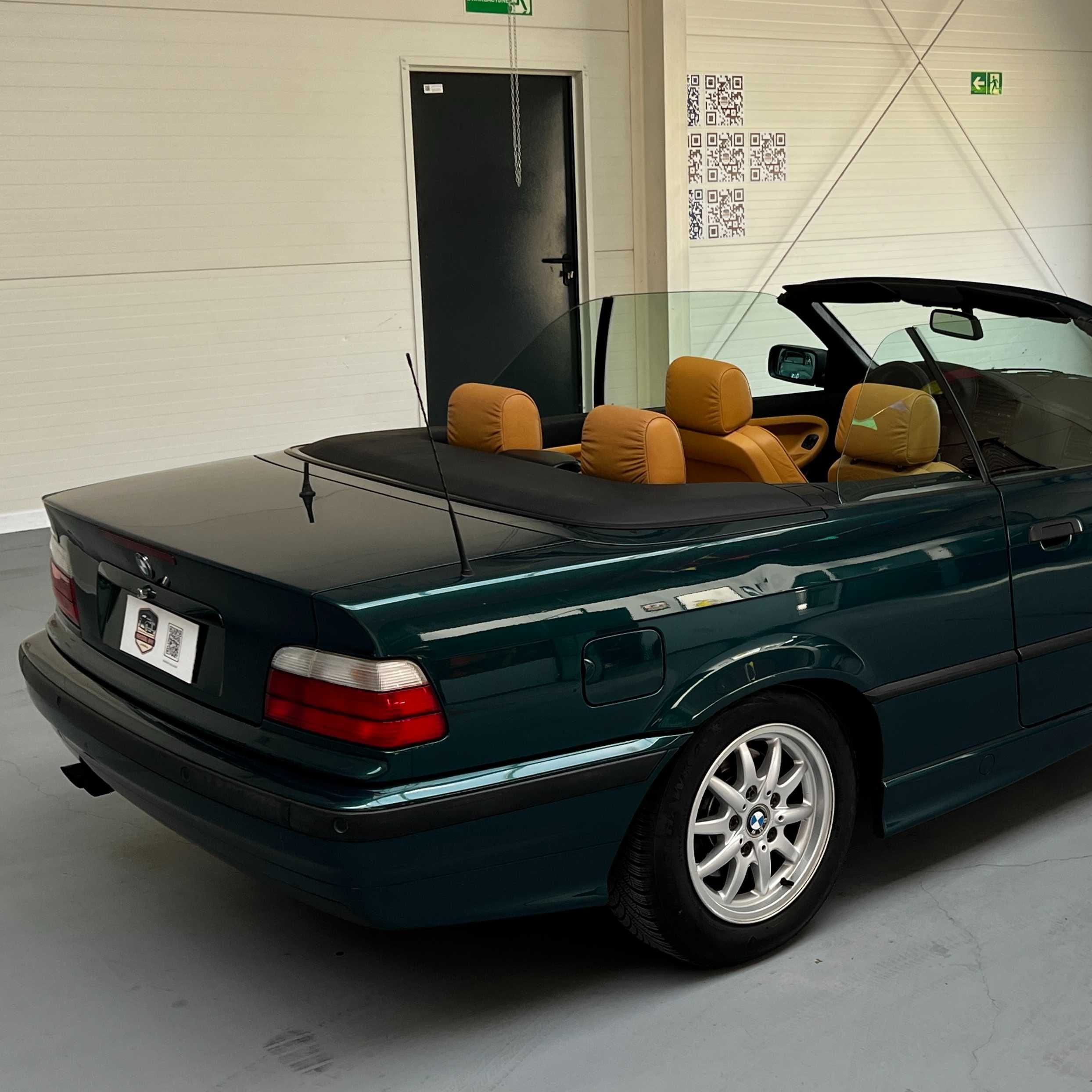 BMW E36 cabrio 2.8 litra, boston green, piękny config i stan