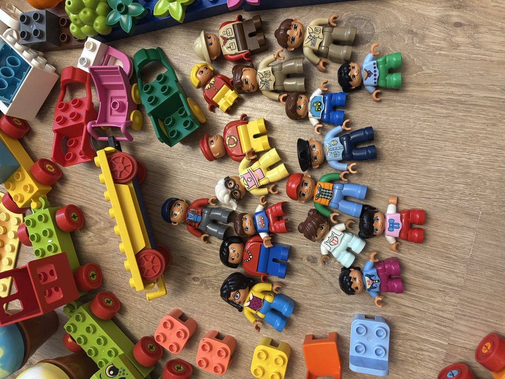 Лего Дупло Lego Duplo конструктор с коробом и пластинами