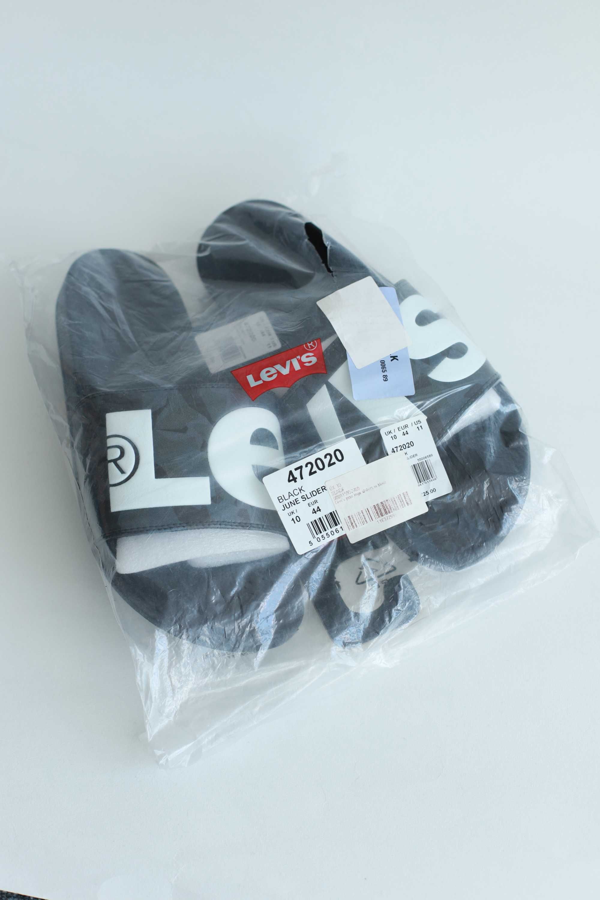 Тапочки шльопанці LEVI'S