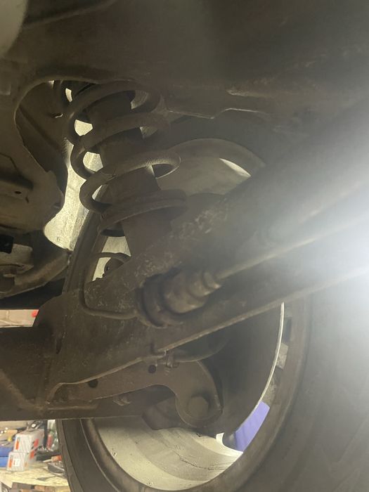 Ауди а6с4 2.5tdi 103kw