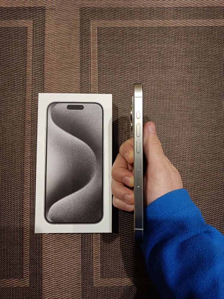 Iphone 15 pro 128gb White Titanium