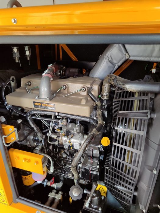 Продам генератор JCB G45QS