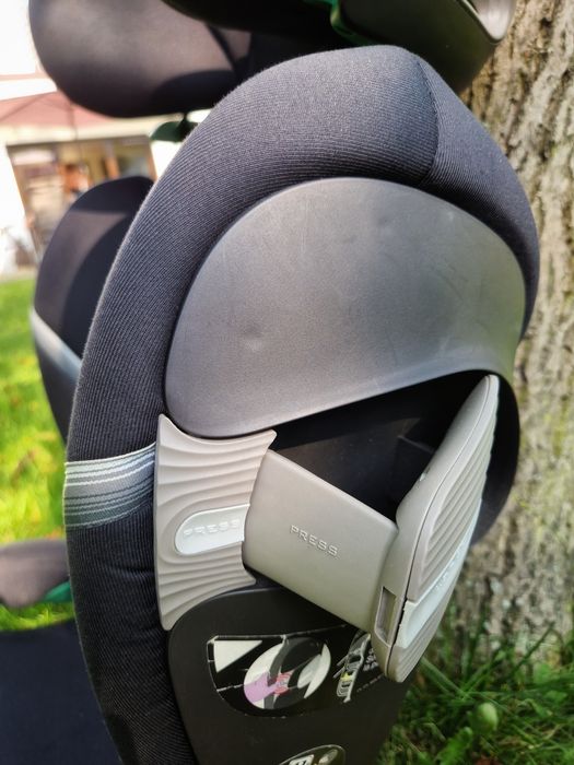 Fotelik dziecięcy Cybex Solution S i-FixFotelik dziecięcy Cybex Soluti