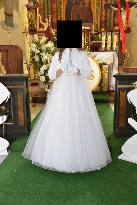 Sukienka komunijna r. 134 – elegancka, z pełnym kompletem dodatków!