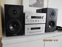 kompletna miniwieża Yamaha Pianocraft R-840 + CD-640