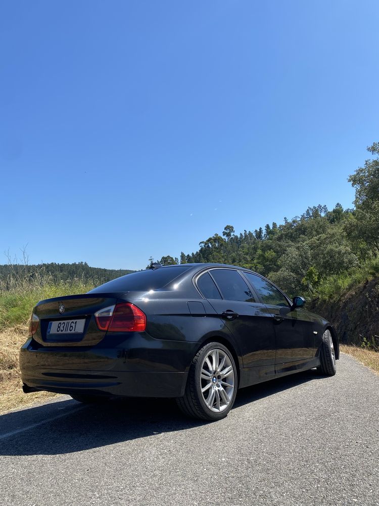 Bmw 320d.