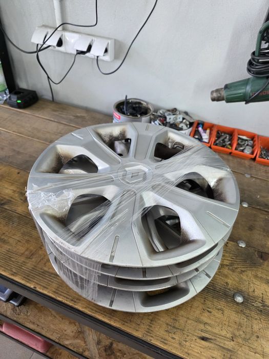 KOŁPAKI 15" orginał renault megane III scenic III OE