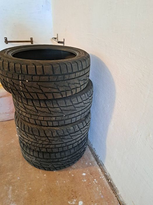 Гума 3 шт 225/45 R17