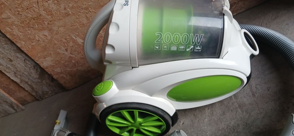 Пилесос Saturn 2000 v