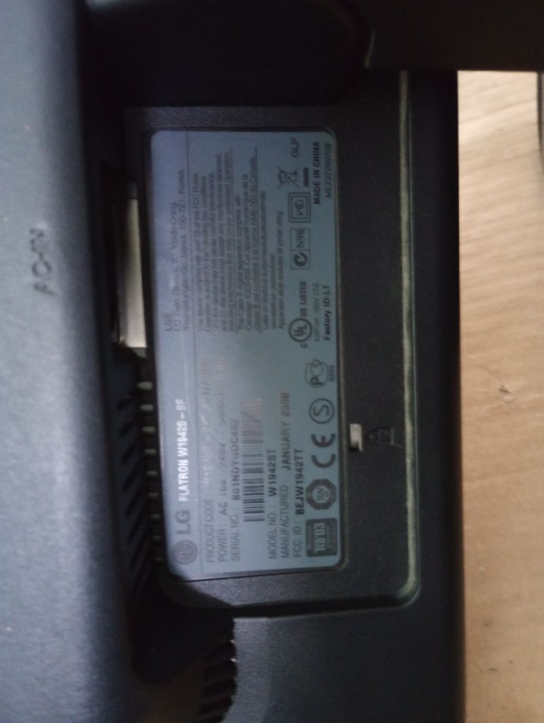 Monitor Lg flatron W1942s