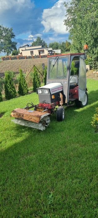 Traktorek ogrodniczy GUTBROD 2350D