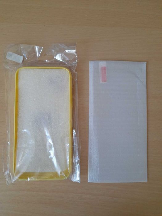 Etui Iphone 11 + szkło