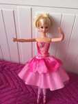 Bonecas Barbies varios modelos