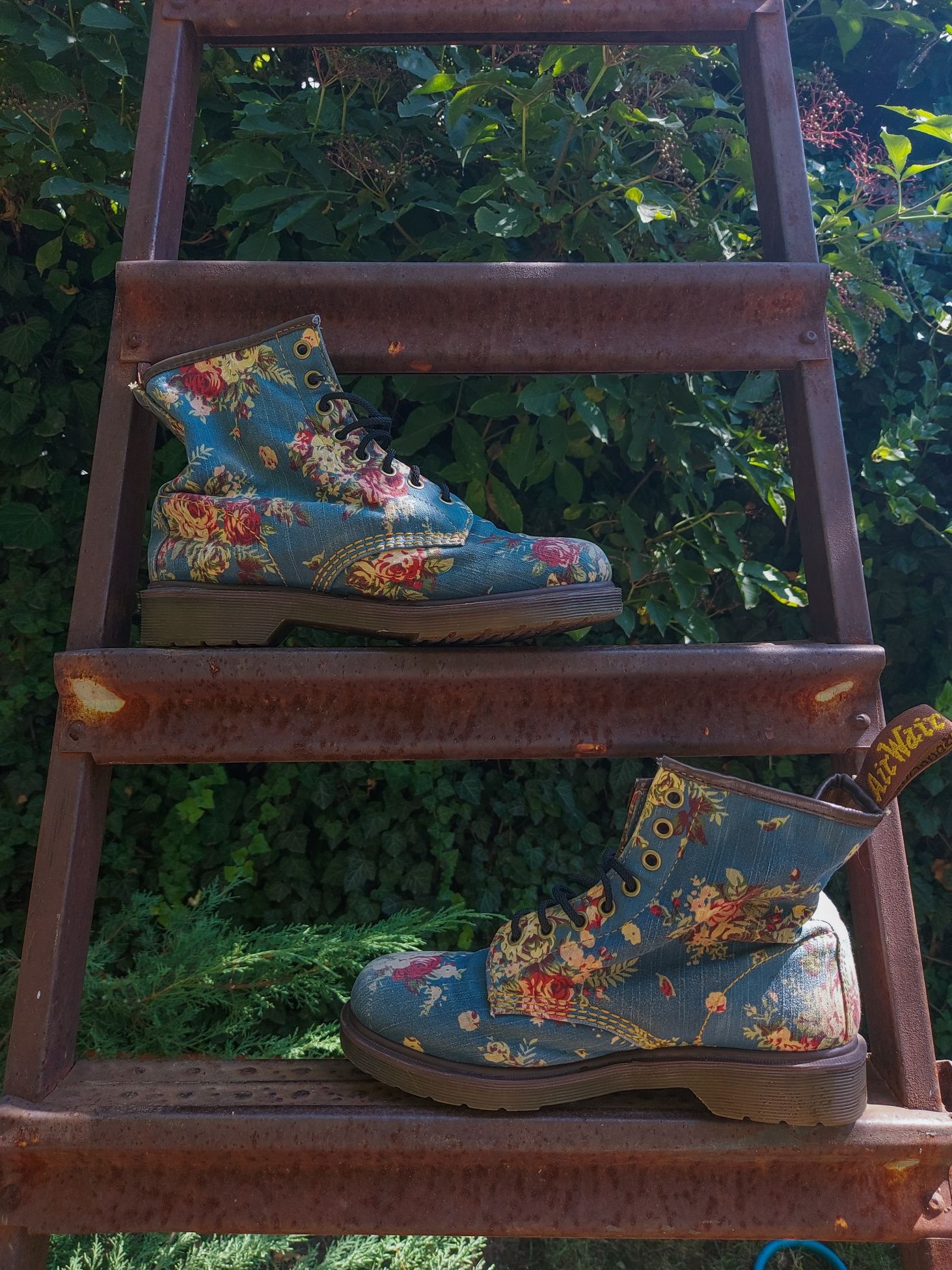 Dr. Martens 1460 Floral Boots