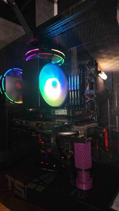 Komputer stacjonarny I7-6700 - GTX 970 - 24GB Ram DDR4