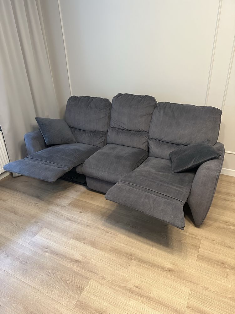 Zestaw wypoczynkowy rozkładany – sofa 3-osobowa + fotel