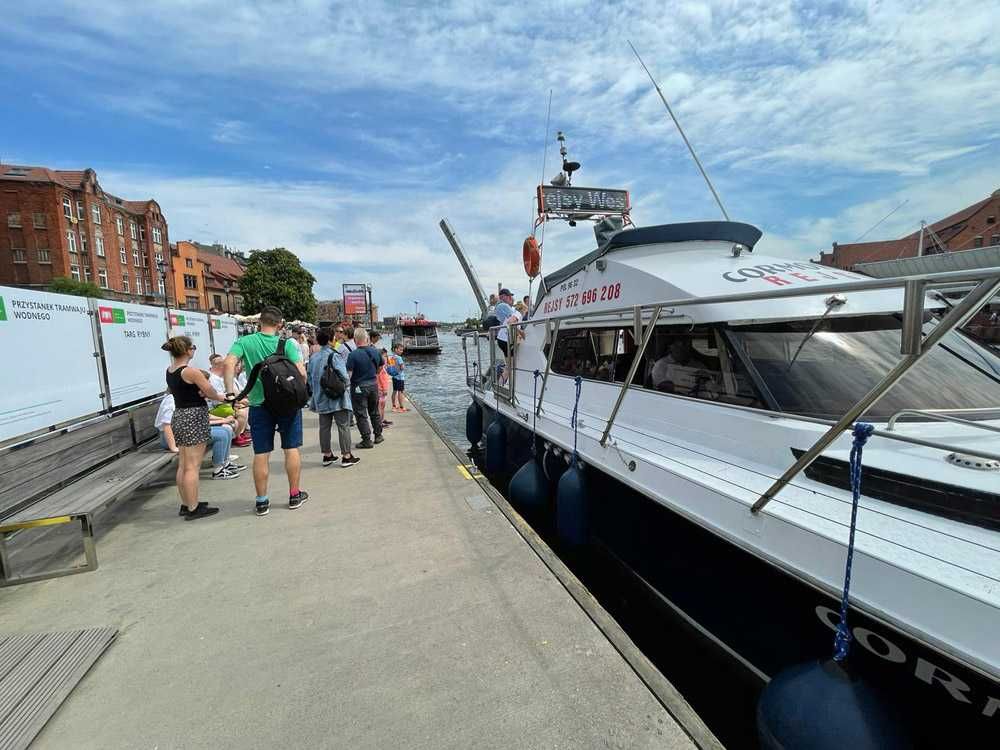 Jacht motorowy Cormoran gotowy biznes Gdańsk