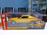 Dodge Charger Super Bee 1971 Auto world 1/18