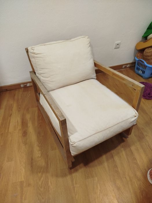 Cadeirão/poltrona de embalar