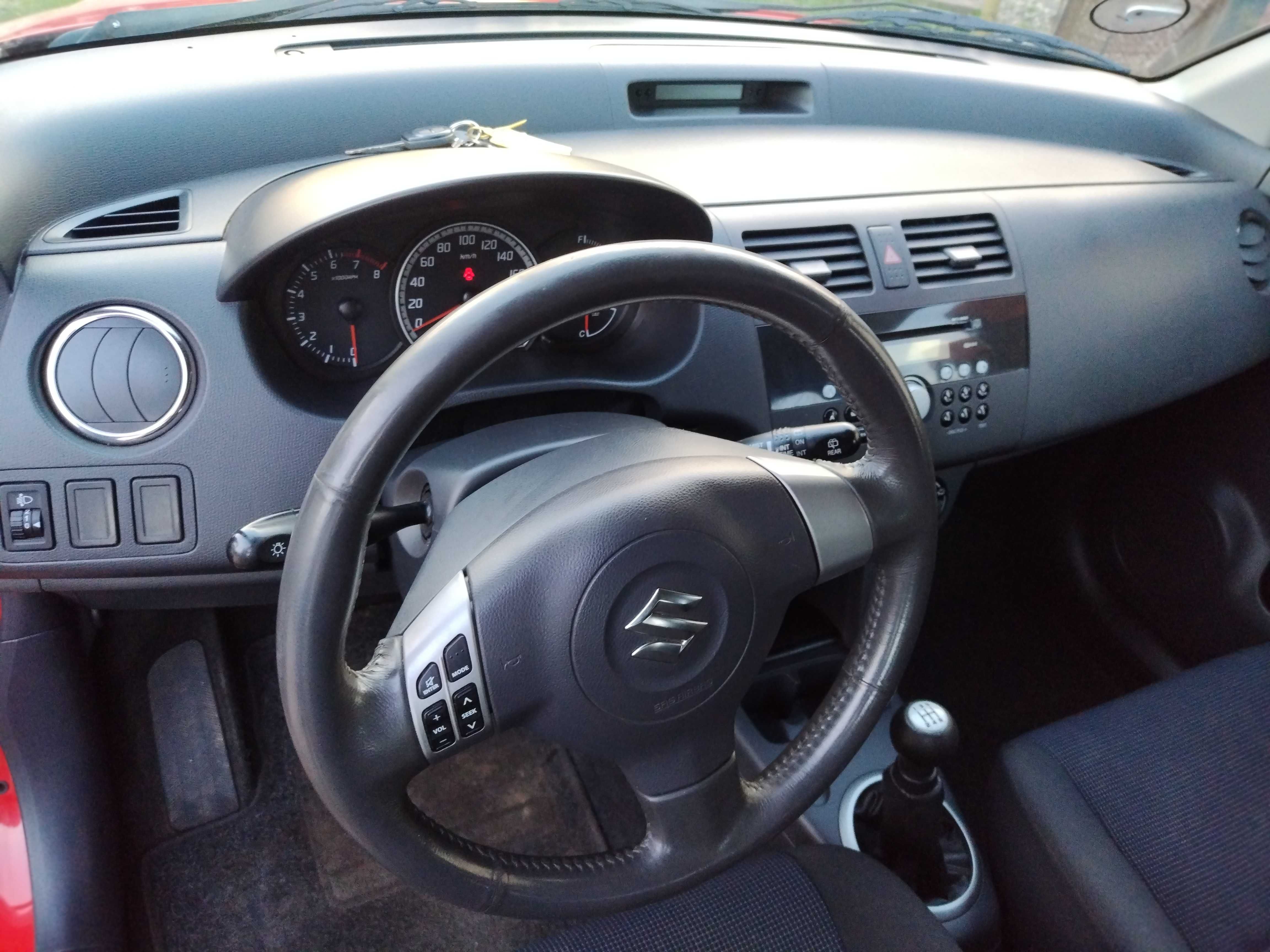 Suzuki Swift 1.3 benzyna  2007 rok