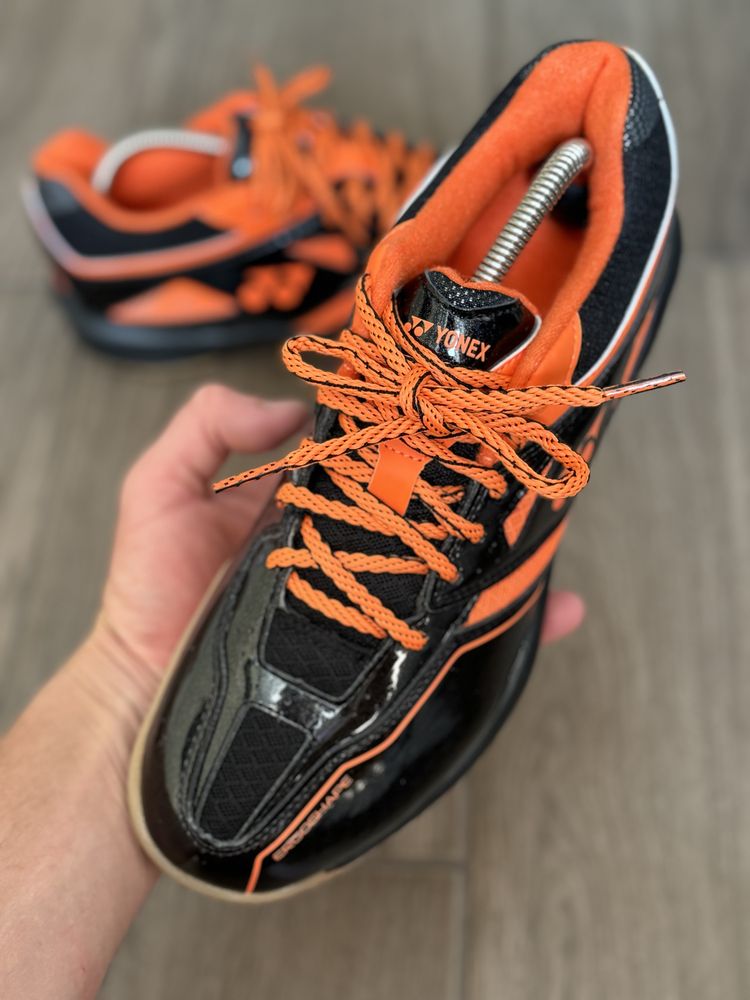 Кроссовки YONEX Power Cushion 40 25.5 см