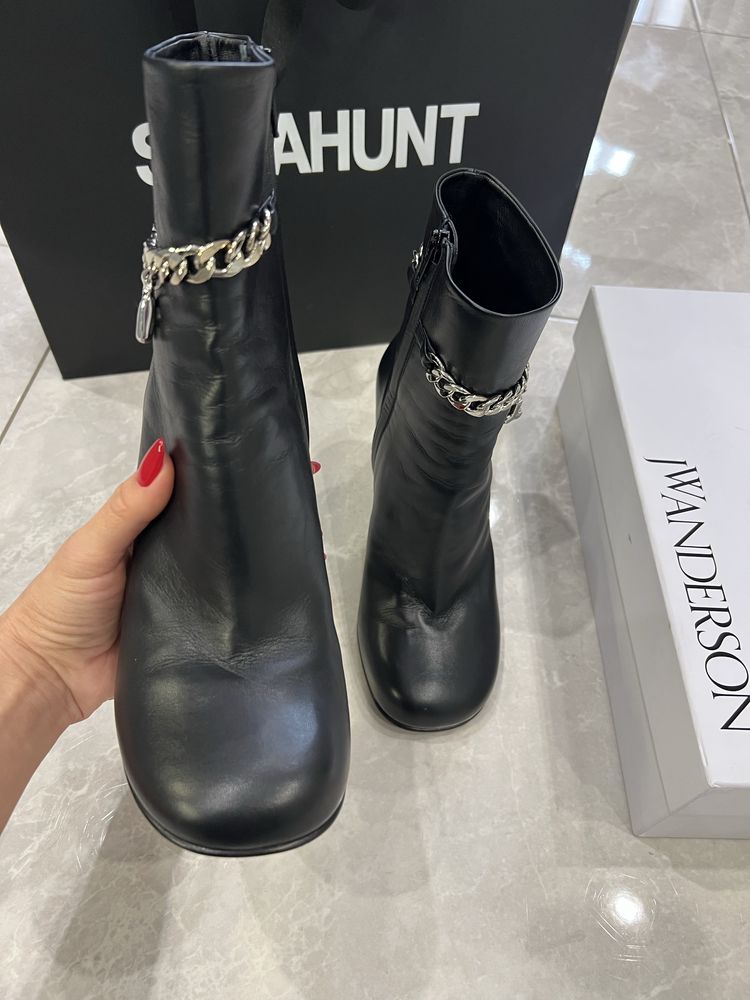 Ботильоны JW Anderson!
