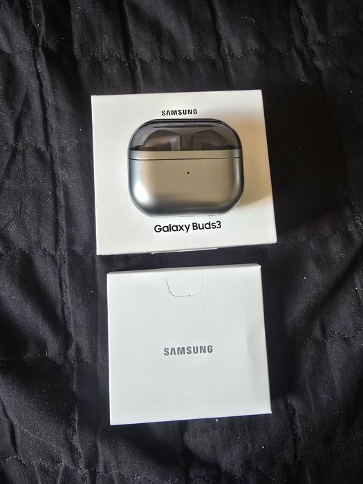 Buds 3 Samsung Mobile