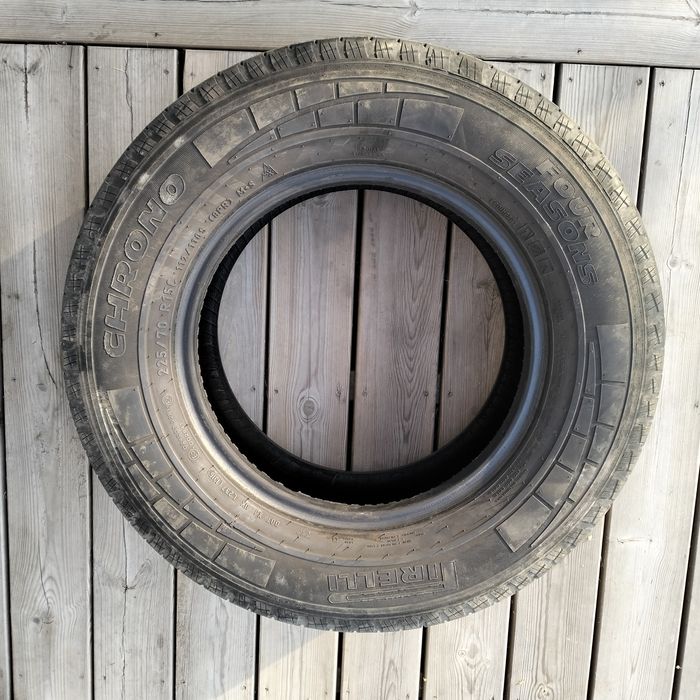 Sprzedam lub dokupię opona 1 szt. PIRELLI Chrono Four Seasons 7mm