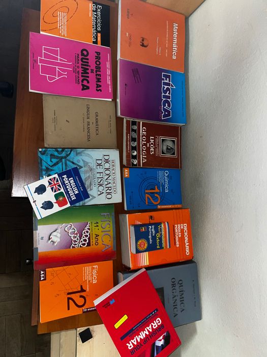 Livros para doar ou vender como novos
