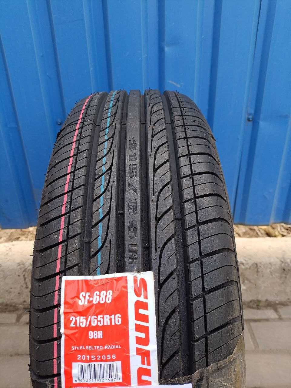Нові шини 215/65R16 98H Sunfull SF-688