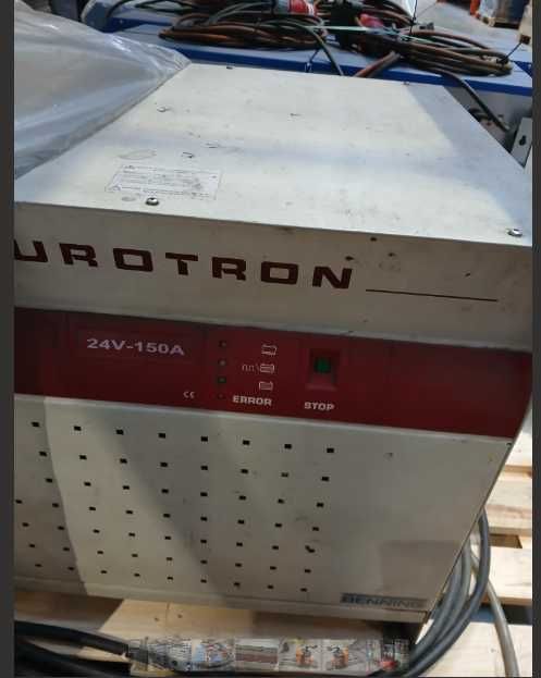 prostownik do wózka UROTRON 24V - 150 A