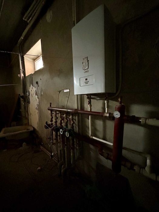 Продаж шикарного великого будинку у с. Слобода за 15 км від Черкас