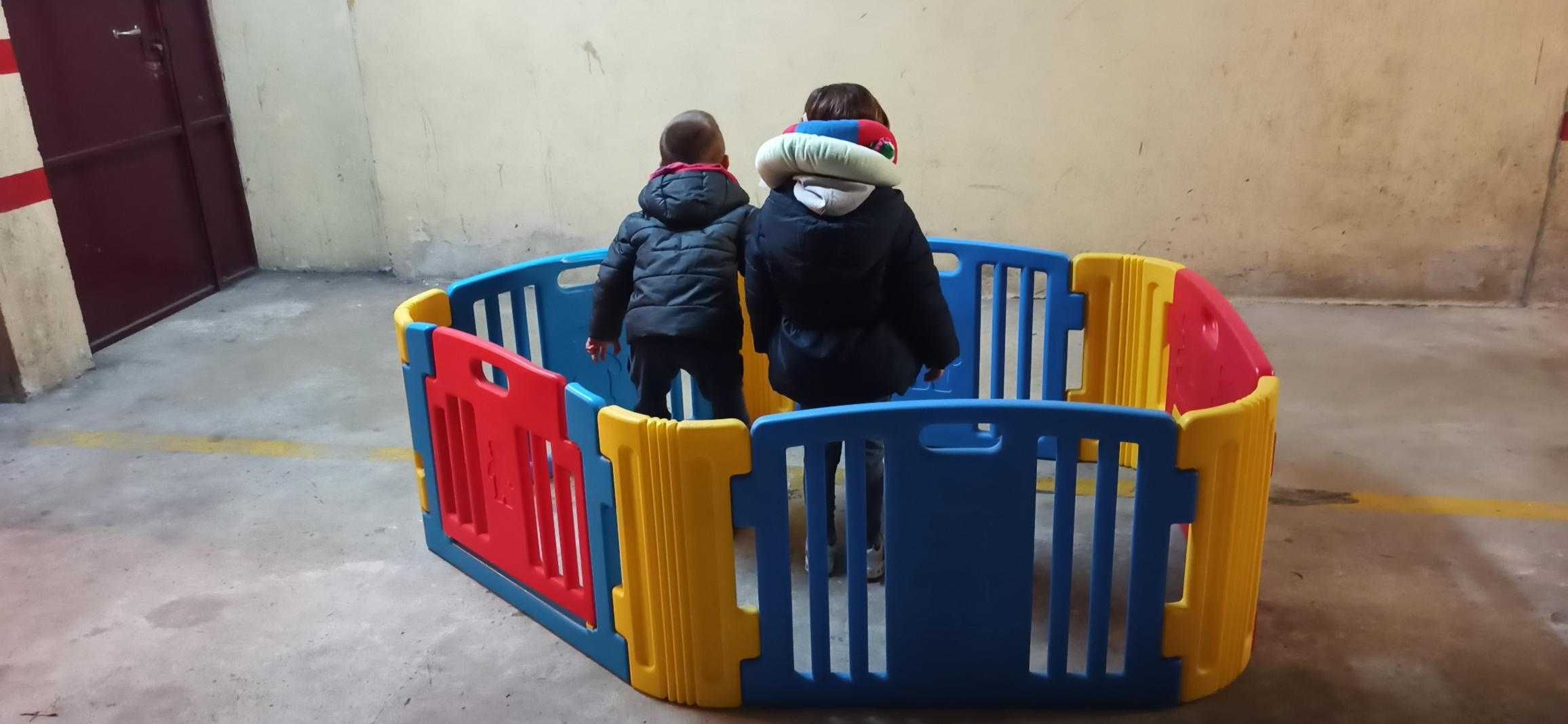 Parque infantil modular bebés