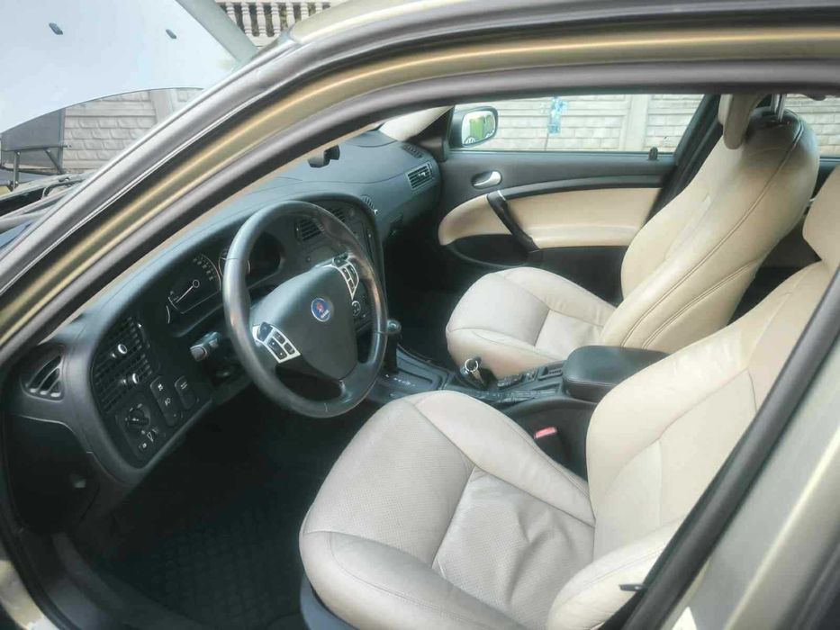 SAAB 9-5 2.0T Areo Benz+LPG