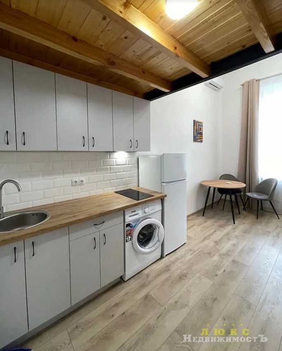 Продам готовый бизнес – минигостиница в Центре Одессы !