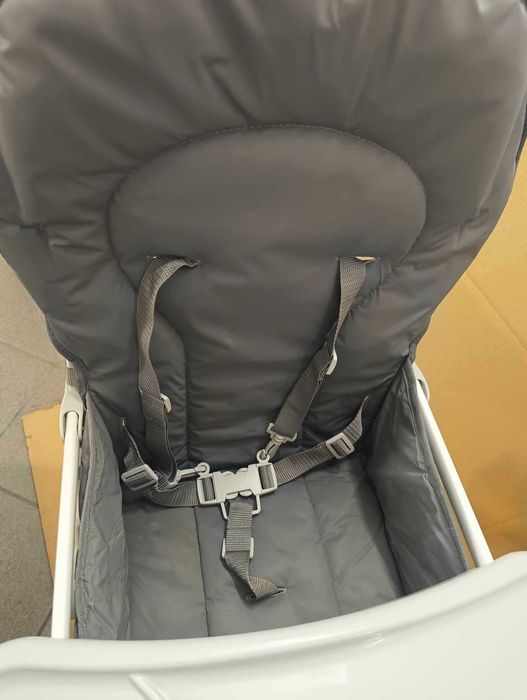 kompaktowe składane krzesełko do karmienia dla dzieci lekkie Bambisol