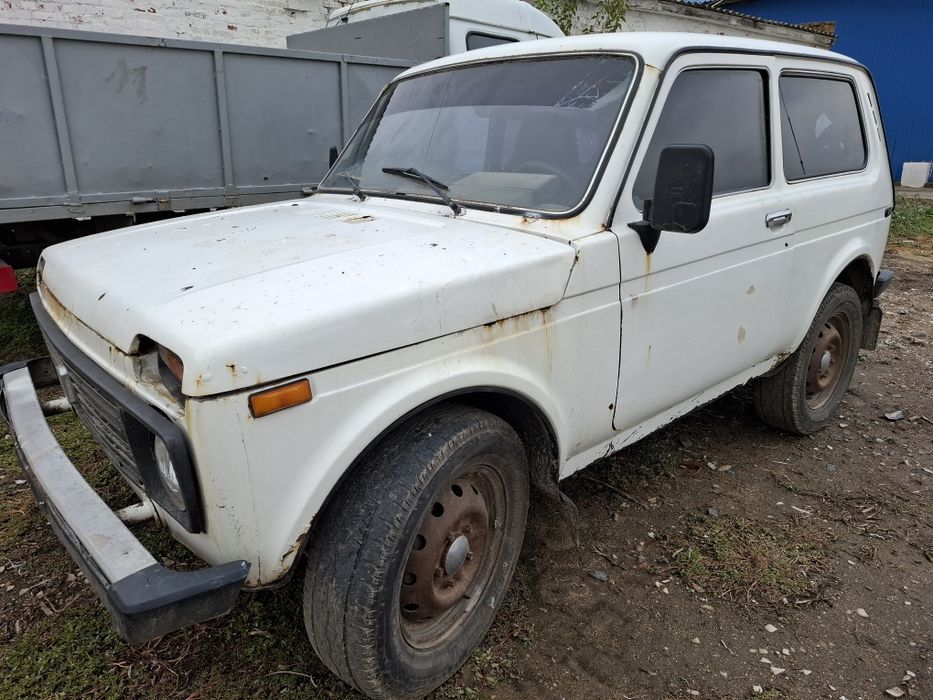 ВАЗ-21214 Легковий автомобіль