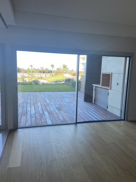 Aluga-se T2 Alcochete condominio Tagus Bay/ Unique Tagus