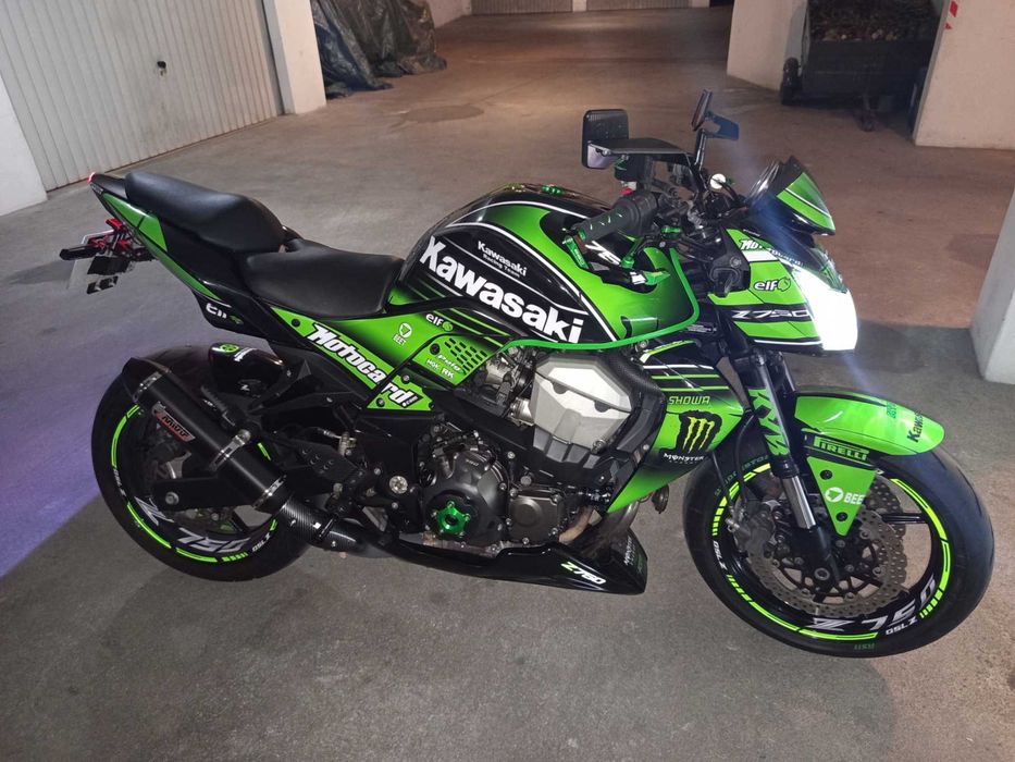 Kawasaki Z750 full power