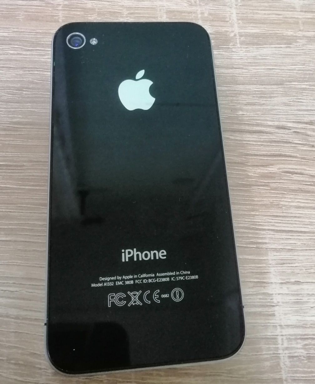 Продам iPhone с мощной батареей