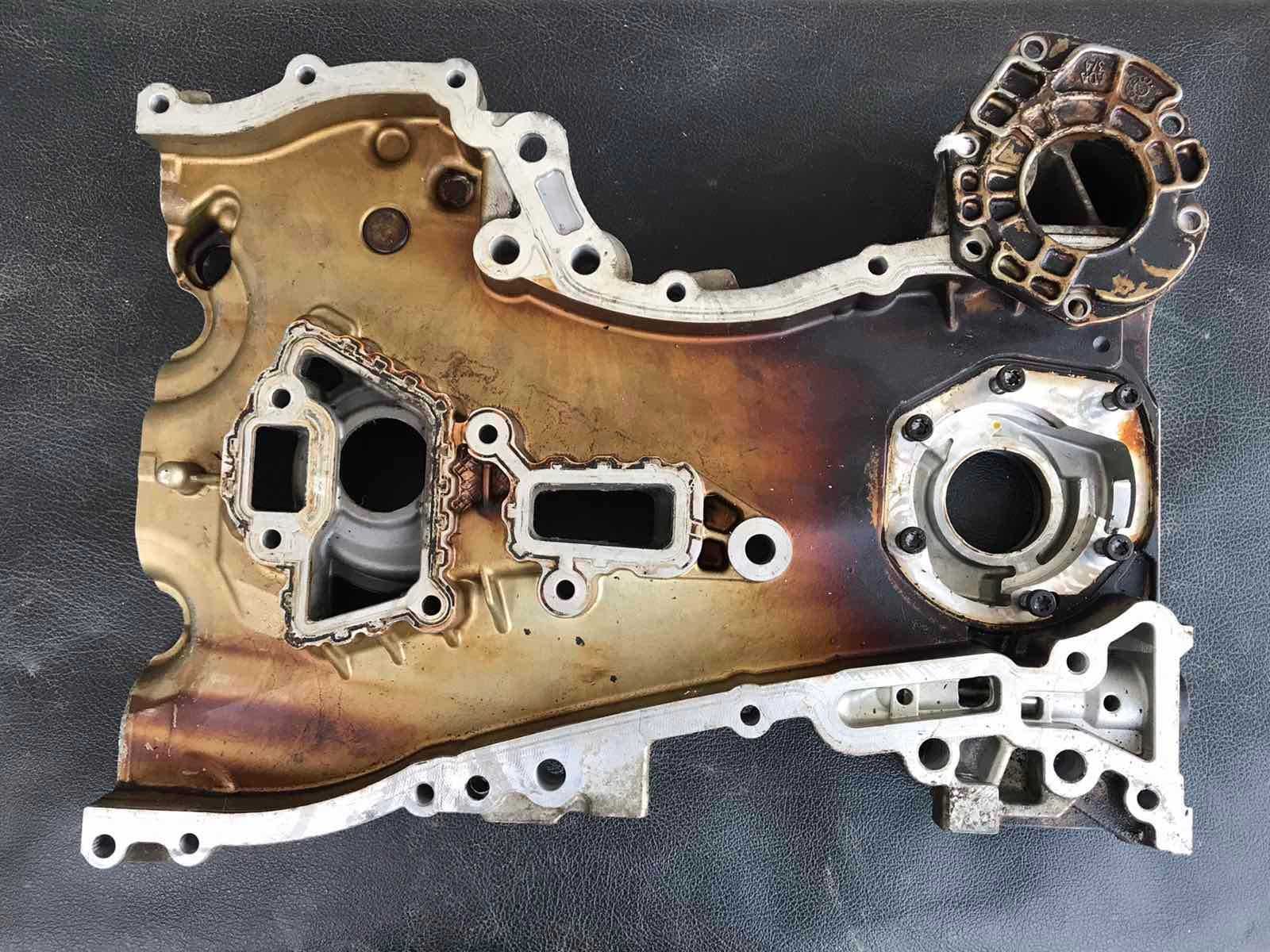 Кришка передня дв.Опель астра Z14XEP 2009