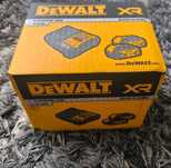 Zestaw dewalt 2x4ah baterie oraz ladowarka