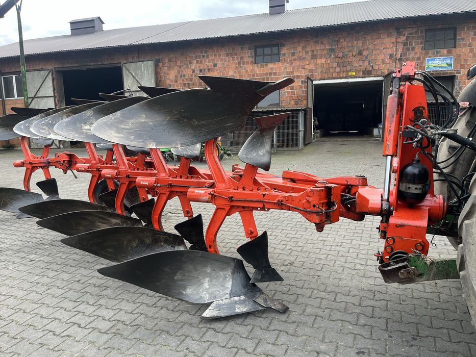 Pług obrotowy 4+1 Kuhn Varimaster 151 nonstop kverneland lemken