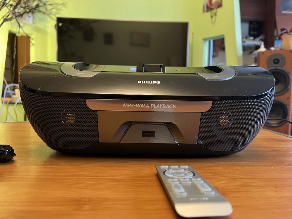 Мінісистема Philips AZ1330D/12 з доком для iPod/iPhone