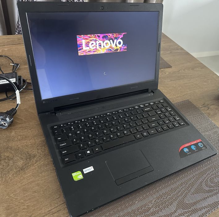 Lenovo ideapad 100-15IBD/i5-4288 , 8 gb RAM , NVIDIA 920MX , SSD 256gb