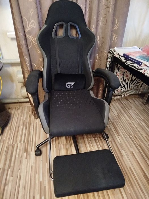 Геймерське крісло GT Racer