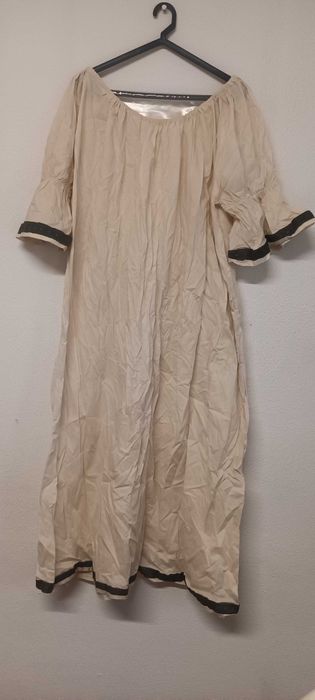 Roupa ( Medieval Feiras )