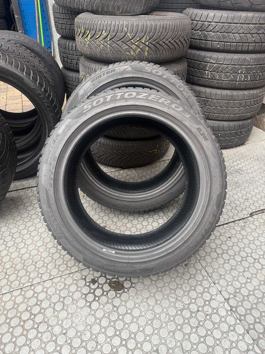 235-45 R18 98V Pirelli Winter Sottrozero 3 ELECT PNCS TO 2022 2шт